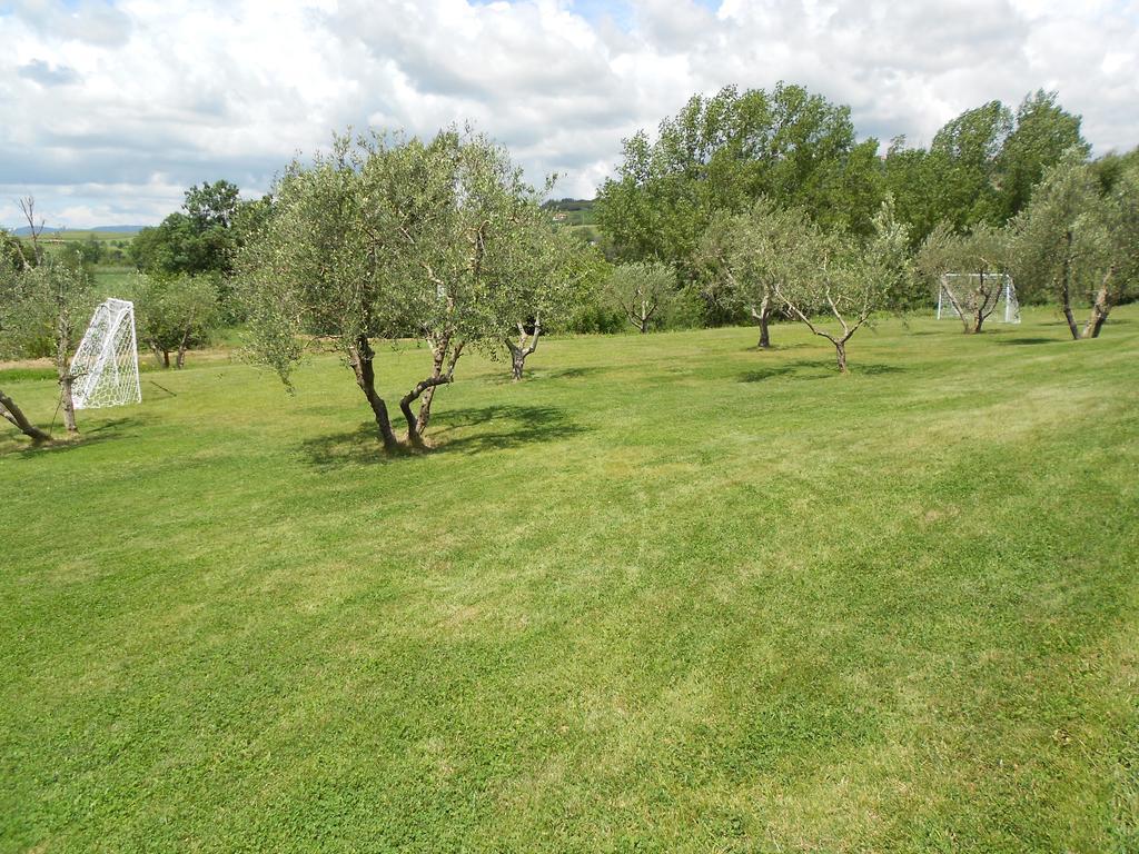 Poggio Degli Olivi Guest House ซาตูร์เนีย ภายนอก รูปภาพ