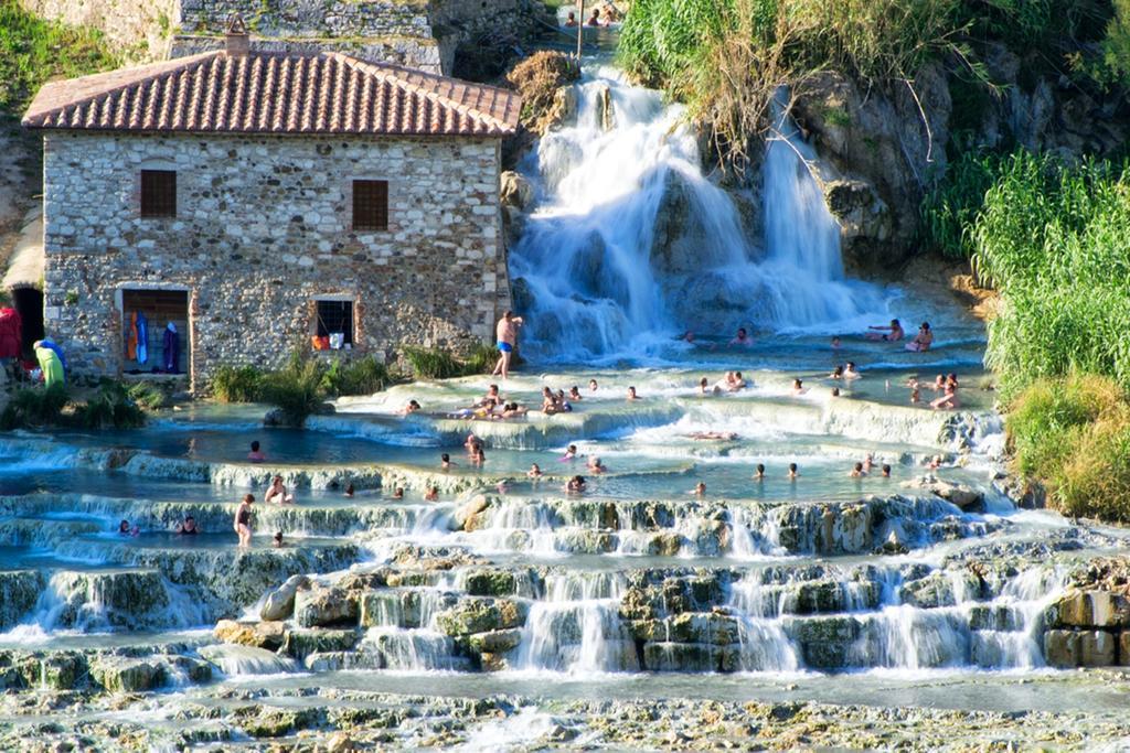 Poggio Degli Olivi Guest House ซาตูร์เนีย ภายนอก รูปภาพ