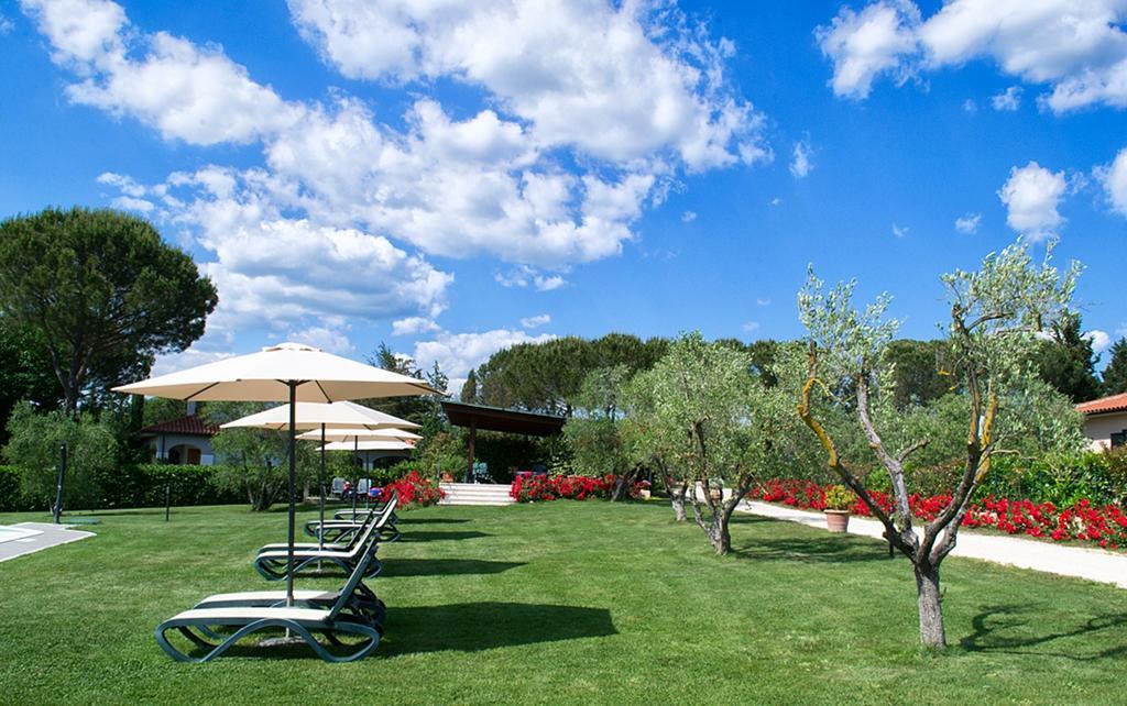 Poggio Degli Olivi Guest House ซาตูร์เนีย ภายนอก รูปภาพ