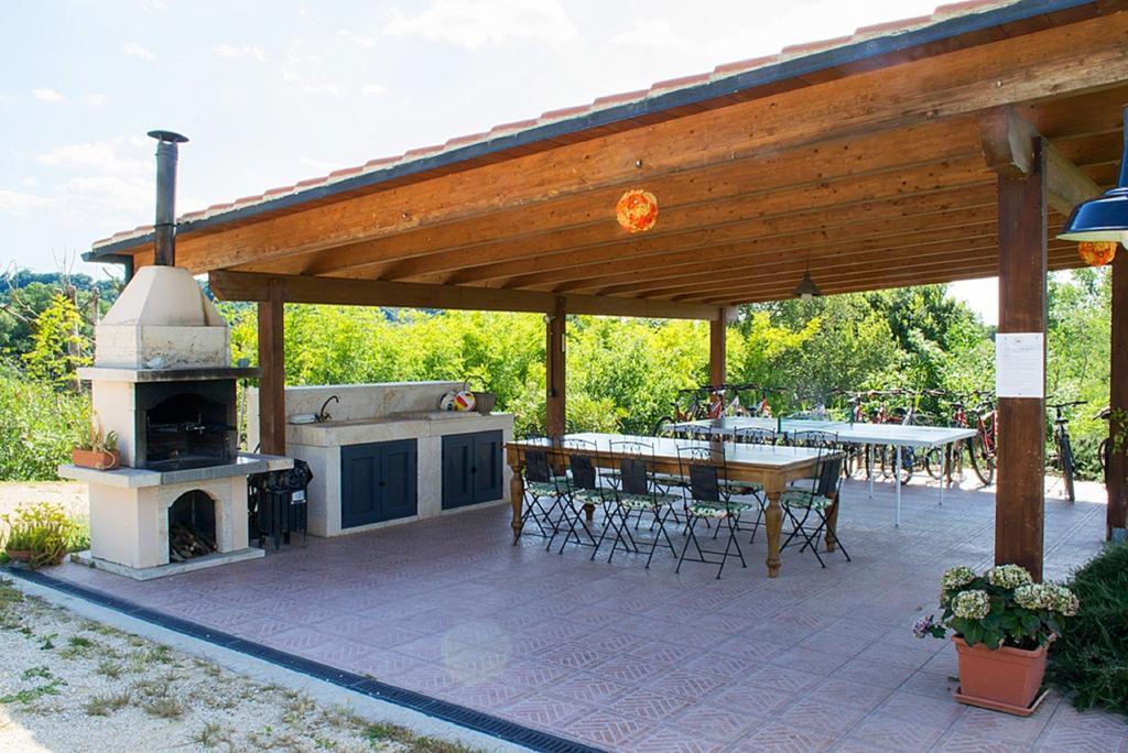 Poggio Degli Olivi Guest House ซาตูร์เนีย ภายนอก รูปภาพ